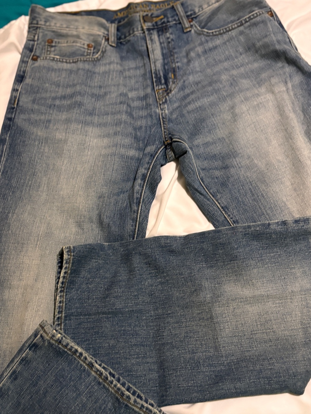 American Eagle Men Jeans Size 32x30 Medium Wash Straight Fit Denim Pants